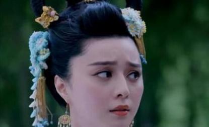 她是武则天身边的<a href=https://www.lishiji.cn/lishi/10118/ target=_blank class=infotextkey>才女</a> 曾经也是<a href=https://www.lishiji.cn/lishi/4534/ target=_blank class=infotextkey>太子</a>的情人