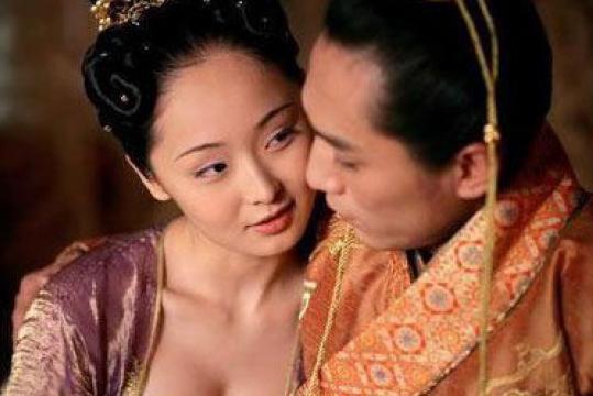 冯润身份尊贵，为什么会出轨一个太监？