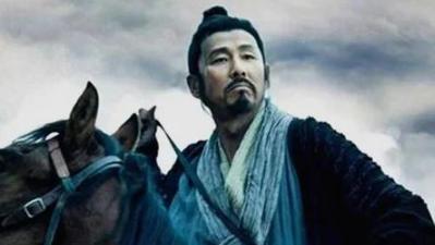 刘邦为何多次想杀萧何？萧何是如何躲过刘邦的连环招的？