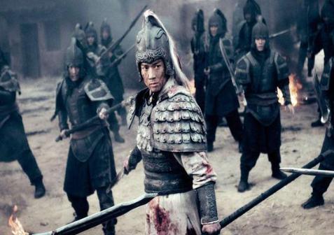 马超与关羽张飞齐名，马超的武力值在三人当中排第几？