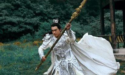 赵云和马超相比 他们到底谁更加厉害一点