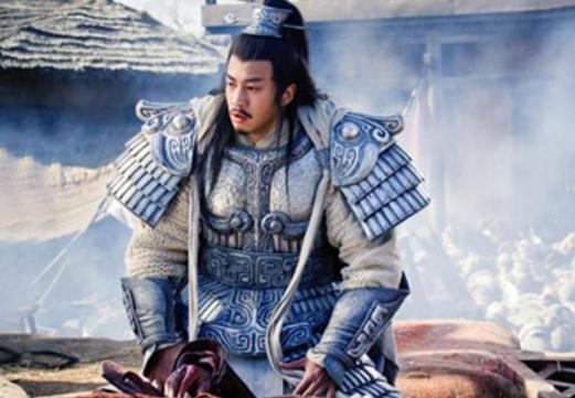 楚国灭亡后项羽跟着项梁逃难，被方士看出不凡之相自荐做其导师！