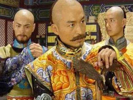 揭秘多尔衮为什么会失去皇位继承权 原因出在此人的身上 揭秘多尔衮为什么会失去皇位继承权 原因出在此人的身上