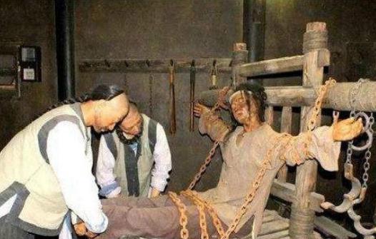 为什么说明朝“立也剥皮，亡也剥皮”？剥皮有多残忍？