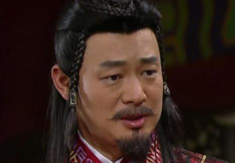 萧太后是怎么让朝中大臣对她服服帖帖的？