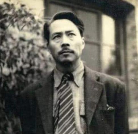 他一生三段婚姻,原配的女儿却喜欢第三位妻子 他一生三段婚姻,原配的女儿却喜欢第三位<a href=https://www.lishiji.cn/lishi/595/ target=_blank class=infotextkey>妻子</a>