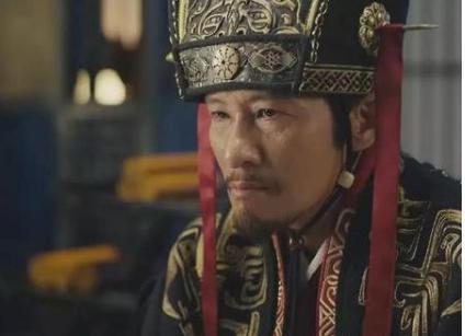 曹操为什么要重用陈琳而诛杀孔融？