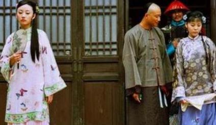 常言都说升官很难 此人却因为老爹的名字被皇帝连升三级