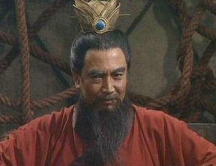 曹操掌权这么多年 为何到死都没有称帝呢 曹操掌权这么多年 为何到死都没有称帝呢