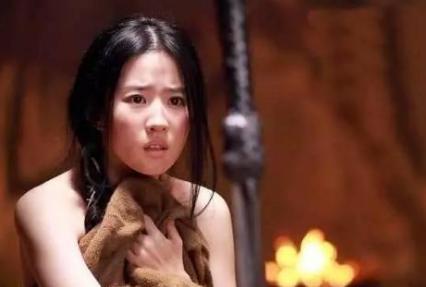古代妃子如果出轨了皇帝会怎么做 他是怎么做的 古代妃子如果出轨了皇帝会怎么做 他是怎么做的