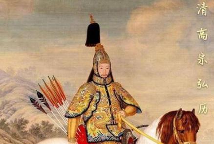 左宗棠为何能在一年半之内收复新疆？而康熙三代却花了半个世纪？