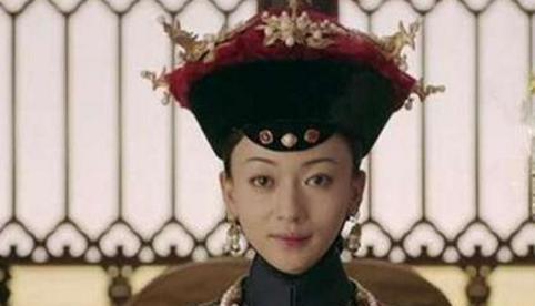 孝仪纯皇后是怎么从包衣女子走到皇后的位置的? 孝仪纯皇后是怎么从包衣女子走到皇后的位置的?