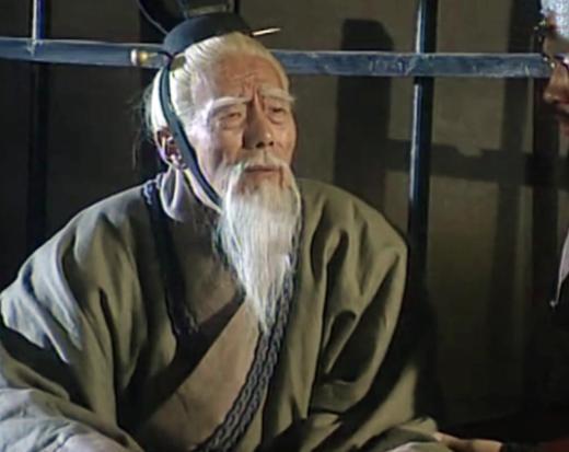 “烛之武退秦师”是郑国化解危机的最好办法吗? “烛之武退秦师”是郑国化解危机的最好办法吗?