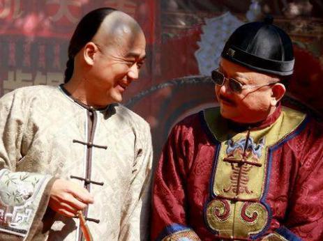 乾隆为什么会重用大贪官和珅？是什么用意