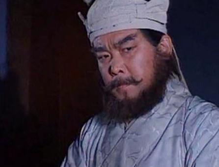 何进为什么不是何袁术合作 而是招董卓入京除宦官呢 何进为什么不是何袁术合作 而是招董卓入京除宦官呢