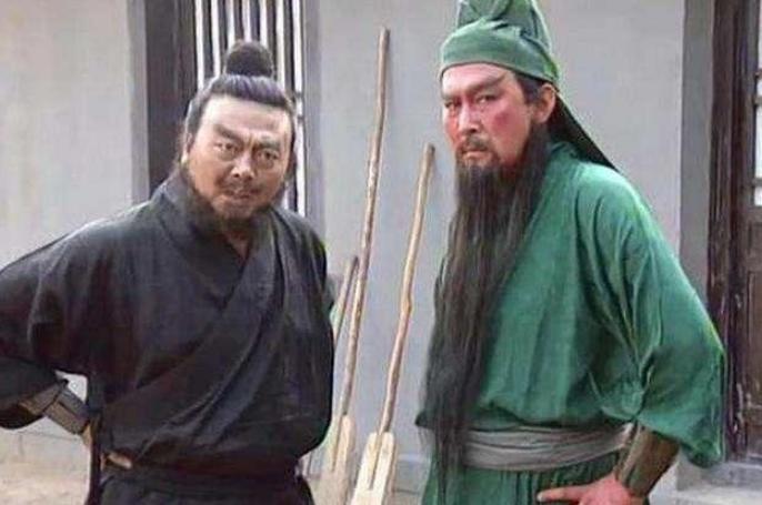 张苞是谁？他死了诸葛亮为什么会吐血昏倒？