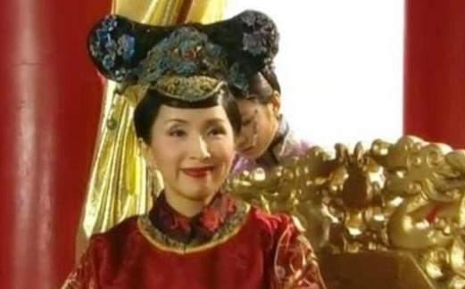 嘉庆逝世没有传位诏书,皇后为什么不扶自己儿子上位? <a href=https://www.lishiji.cn/lishi/395/ target=_blank class=infotextkey>嘉庆</a>逝世没有传位诏书,<a href=https://www.lishiji.cn/lishi/13/ target=_blank class=infotextkey>皇后</a>为什么不扶自己儿子上位?