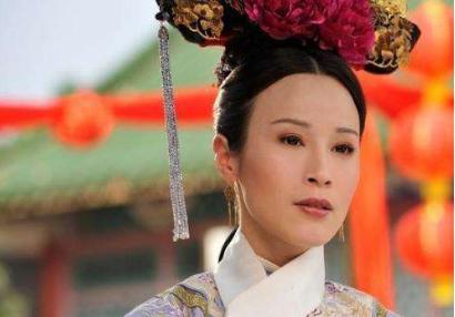 康熙为什么会这么他的这位儿媳妇郭络罗氏 她做了什么错事吗 康熙为什么会这么他的这位儿媳妇郭络罗氏 她做了什么错事吗