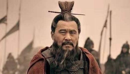 曹操戎马一生，为什么只得到三分之一天下？