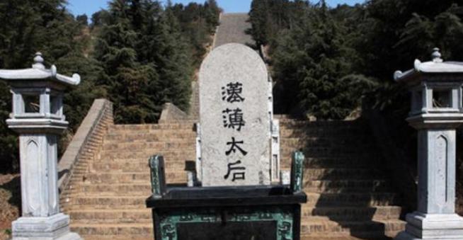 薄姬一生不争名利,为什么最后还不和刘邦合葬? 薄姬一生不争名利,为什么最后还不和刘邦合葬?