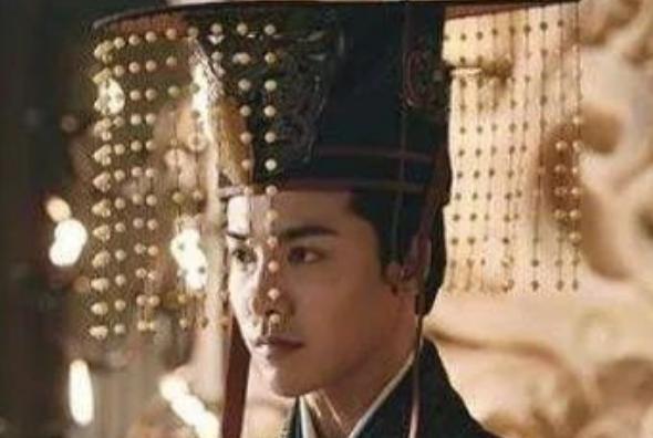 荀彧为什么要让曹操把女儿嫁给汉献帝做皇后? 荀彧为什么要让曹操把女儿嫁给汉献帝做皇后?