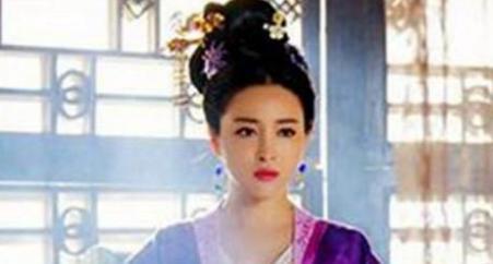 刘娥是怎么走到皇后这个地位的？从孤女到亲临朝政