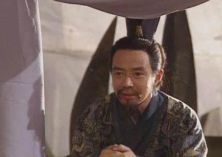 许褚杀了许攸，曹操为什么没有责罚他？