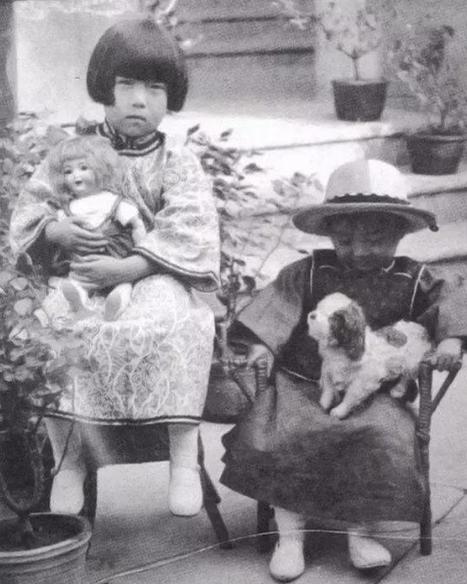 张爱玲珍贵的家庭照,母亲黄逸梵容颜清丽