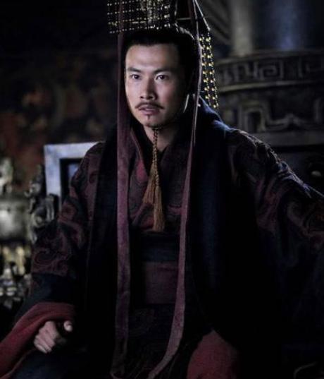 曹魏只传几代就迅速衰落,是因为曹操不会选继承人吗? 曹魏只传几代就迅速衰落,是因为曹操不会选继承人吗?