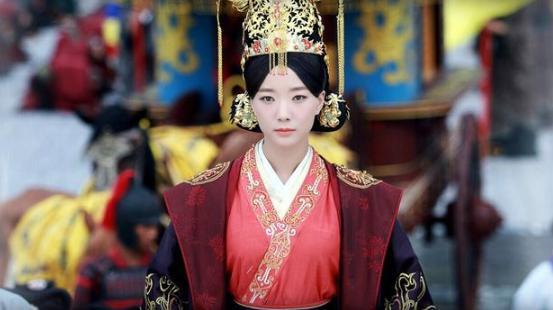 他权倾天下，不是皇帝胜似皇帝，据说内裤还是他发明的！