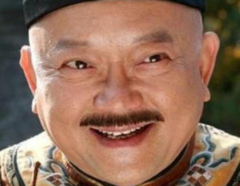和珅(吏部尚书)和纪晓岚(礼部尚书)的放到现在是什么官职?哪一个更大一些 和珅(吏部尚书)和纪晓岚(礼部尚书)的放到现在是什么官职?哪一个更大一些