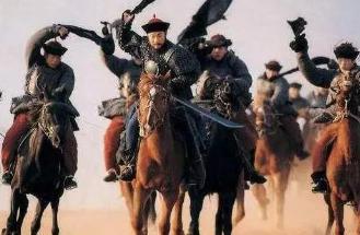 曾国藩的湘军强清朝的政局不稳，为什么不反清自立？