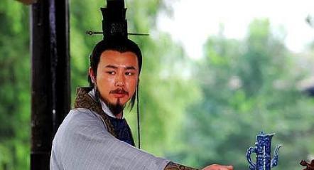 李林甫凭什么官居宰相二十年？是唐玄宗看不到他排挤贤能吗？