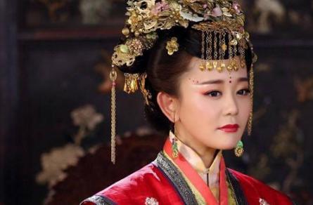 明朝万贵妃的所作所为朱见深知道吗?为什么朱见深还是对她宠爱有加? 明朝万贵妃的所作所为朱见深知道吗?为什么朱见深还是对她宠爱有加?