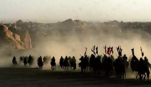 慕容超为什么在位六年救丢了江山？原因是什么