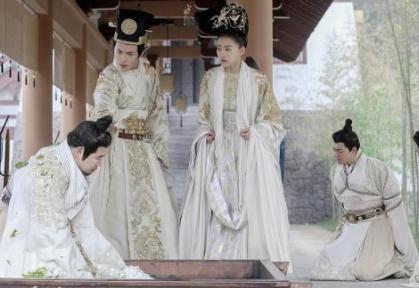 杨行密为什么了活命都做了什么事情？