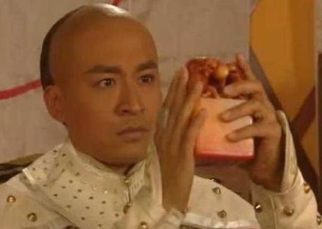 顺治清算多尔衮用什么什么样的理由 哪一条罪名最为可笑呢 顺治清算多尔衮用什么什么样的理由 哪一条罪名最为可笑呢