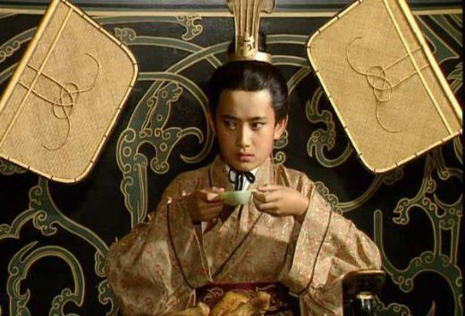 从婢女变成皇后！她比大乔小乔更美更幸运！