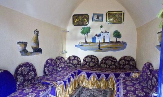 努比亚人有着怎样的生活习惯？为什么他们要将房子涂成蓝色