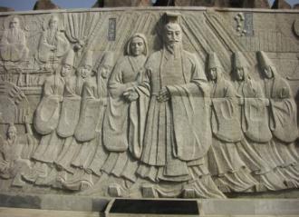 以“光武中兴”之名重建王朝的是谁?刘秀真是个伟大的人! 以“光武中兴”之名重建王朝的是谁?刘秀真是个伟大的人!