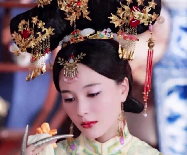 <a href=https://www.lishiji.cn/lishi/5949/ target=_blank class=infotextkey>孝恭仁皇后</a>是康熙最爱的妃子,50多岁都还在侍寝 孝恭仁<a href=https://www.lishiji.cn/lishi/13/ target=_blank class=infotextkey>皇后</a>是康熙最爱的<a href=https://www.lishiji.cn/lishi/3304/ target=_blank class=infotextkey>妃子</a>,50多岁都还在<a href=https://www.lishiji.cn/lishi/11813/ target=_blank class=infotextkey>侍寝</a>