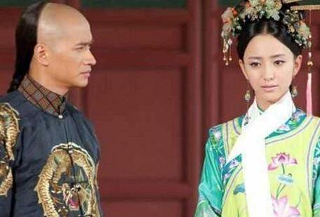 乾隆光儿子就有十几个之多 为什么乾隆会将皇位传给嘉庆呢 乾隆光儿子就有十几个之多 为什么乾隆会将皇位传给嘉庆呢