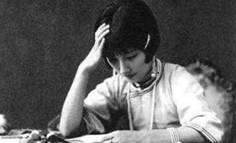 陆小曼花销太大，徐志摩竟然找前妻借钱