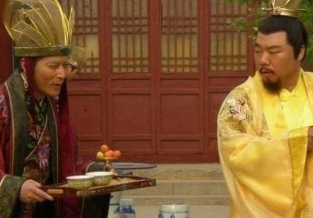 朱元璋和厨子的关系到底有多好 为什么会因为儿子打他而生气呢 朱元璋和厨子的关系到底有多好 为什么会因为儿子打他而生气呢
