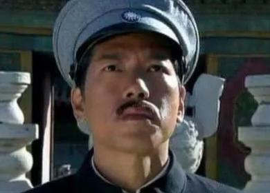 盗慈禧墓的东陵大盗孙殿英是怎么死的？
