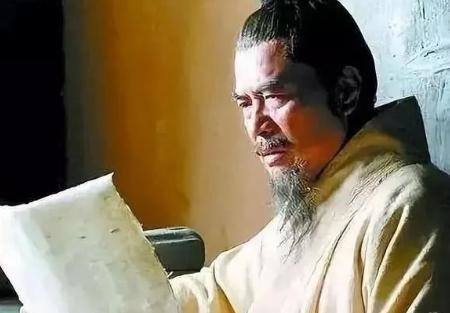 吕布和曹操的好色程度，面对他竟甘拜下风