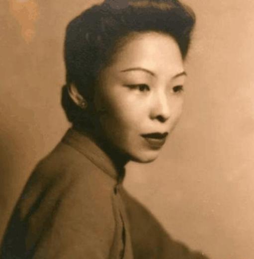 他一生三段婚姻,原配的女儿却喜欢第三位妻子 他一生三段婚姻,原配的女儿却喜欢第三位妻子