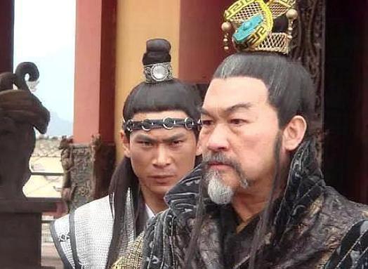王世充占据东都，为什么却打不过<a href=https://www.lishiji.cn/lishi/892/ target=_blank class=infotextkey>李世民</a>？