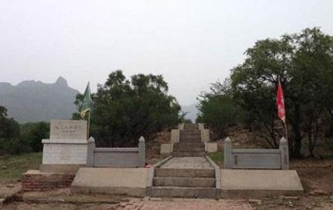 她帮丈夫开国助儿子称帝,晚年却被孙子幽禁 她帮丈夫开国助儿子称帝,晚年却被孙子幽禁