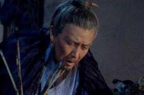 诸葛亮带甲士入殿为什么会成为权臣？原因是什么